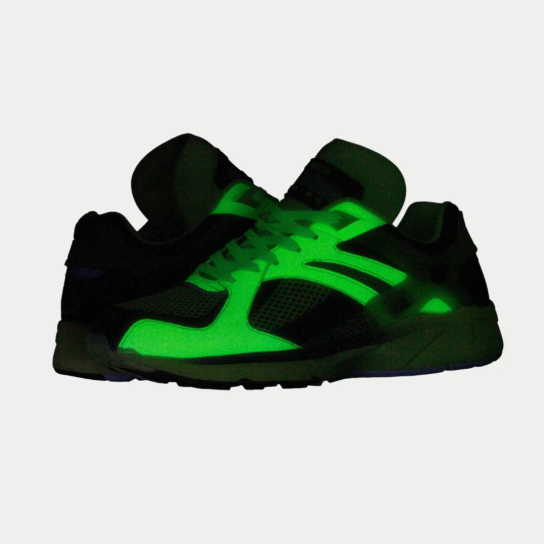 LA Gear Women's Light-Up x Glow Lowtop | Neon Yellow x Black - Image 8